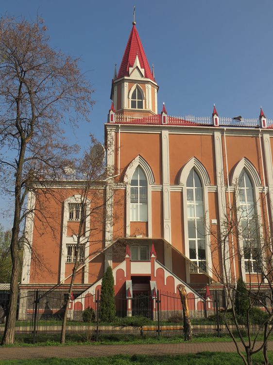 troeschina-adventistov-church4